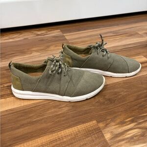 Women’s Toms Olive Green Canvas Del Rey Sneakers